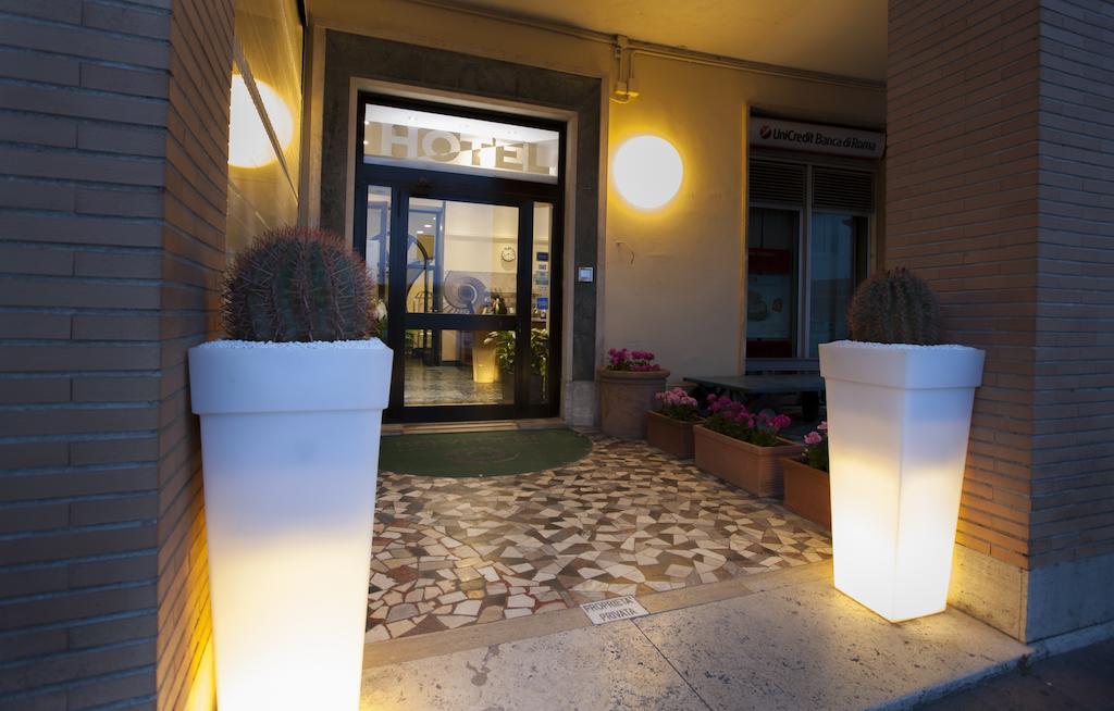 Hotel Belvedere Ostie Extérieur photo